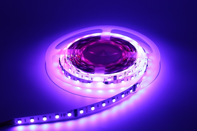 LED pásiky sa dajú umiestniť kamkoľvek