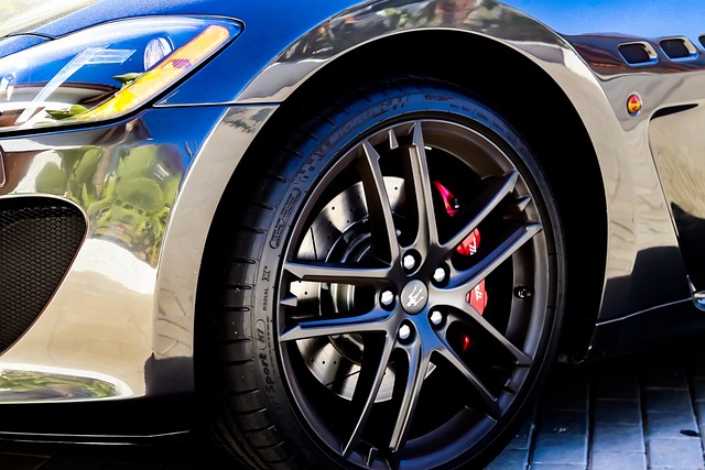 Automobily a iné príslušenstvo od talianskej značky Maseratti
